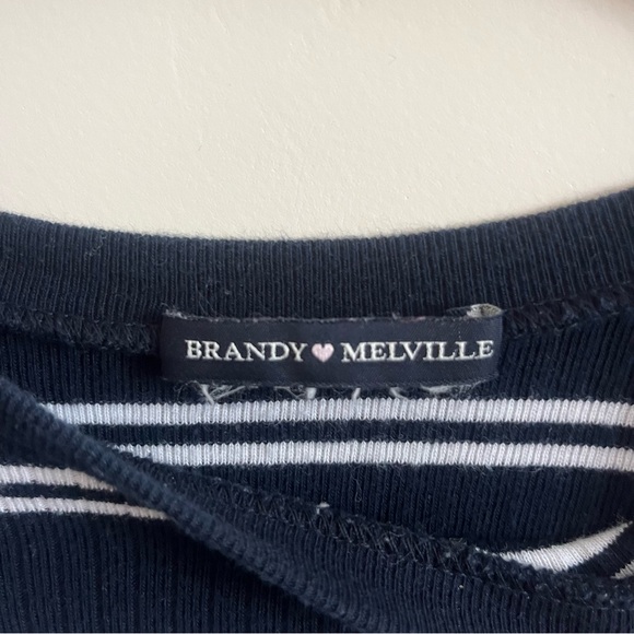 Brandy Melville Blue and White Striped Long Sleeve! Size fits all - Picture 3 of 3
